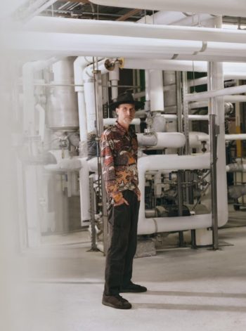 AtWorkWith_Dr_Bronners_Magic_Soaps_01-aspect-ratio-29-39-1142x1536