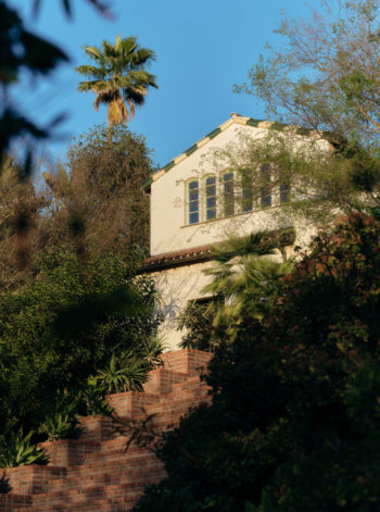 Au_Naturel_Flamingo_Estate_01-aspect-ratio-29-39-1523x2048